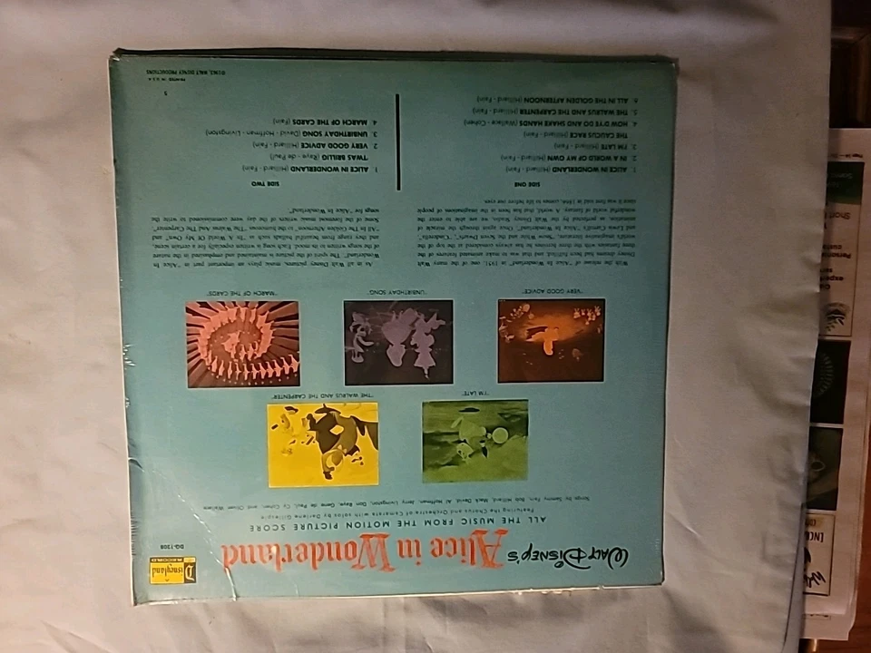 Walt Disney Alice no País das Maravilhas. Álbum. 1963 - Imagem 2 de 2