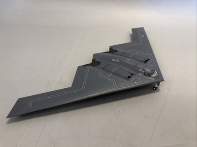1:200 US Air Force Northrop Grumman B-2 Spirit Flugzeugmodell Metall #10X16