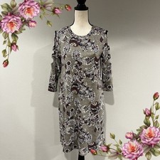 Long sleeve paisley print light sweater dress