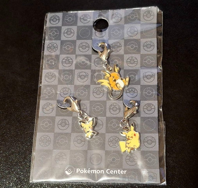 Pokemon Center Schlüsselanhänger Charm Clip Pichu, Pikachu, Raichu Official Poke Store