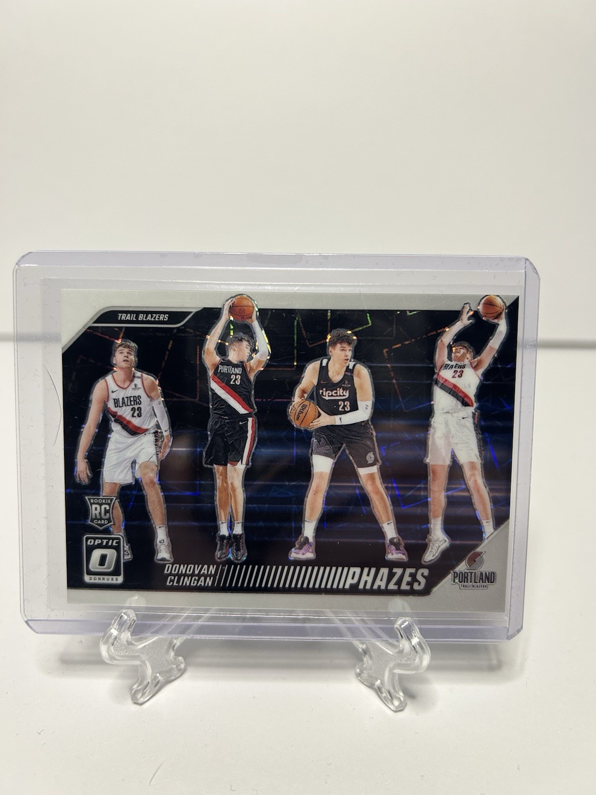 2024-25 Donruss Optic Donovan Clingan RC Phazes SSP Case Hit #25 Trail Blazers 