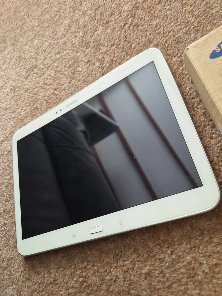 Samsung Galaxy Tab 3 10.1 · 16GB · Cellular, photo 4 of 4