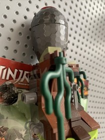 LEGO NINJAGO: The Vermillion Attack (70621) no minifigures please read