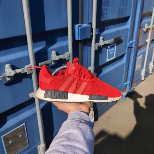 *RARO* UK 9.5 Scarpe da ginnastica uomo Adidas NMD R1 rosso chiaro bianco nero BB1970