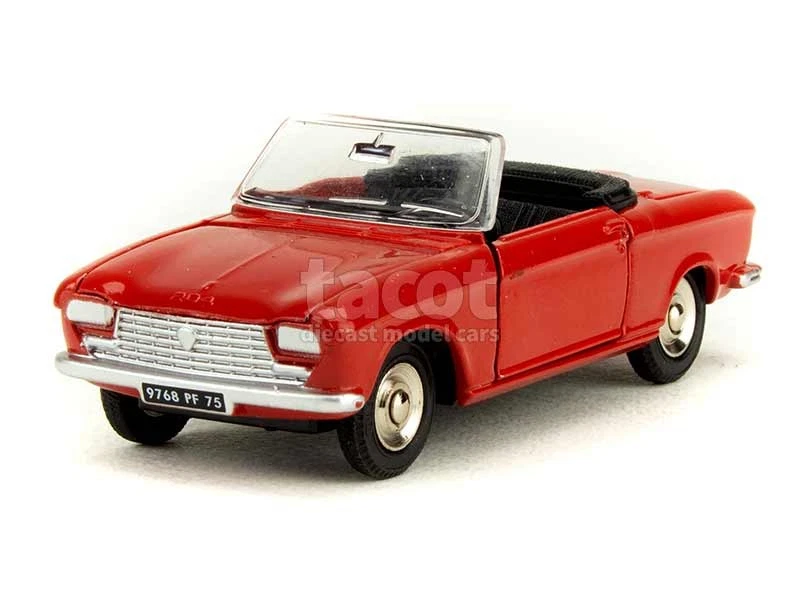 Location PEUGEOT 204 Blanc de 1966 - Louer PEUGEOT 204 Blanc de 1966