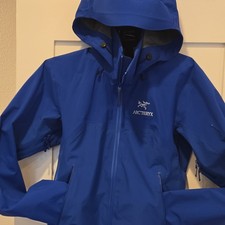 Arc'teryx Womens Beta AR GTX PRO Hooded Jacket 