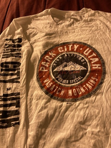 Long Sleeve T Shirt XL Park City Utah Wasatch Mountains White NEW - Picture 1 of 5