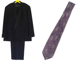 90s 2000s Tuxedo Sergio Valentino Collection Vtg Black 60L with VALENTINO Tie