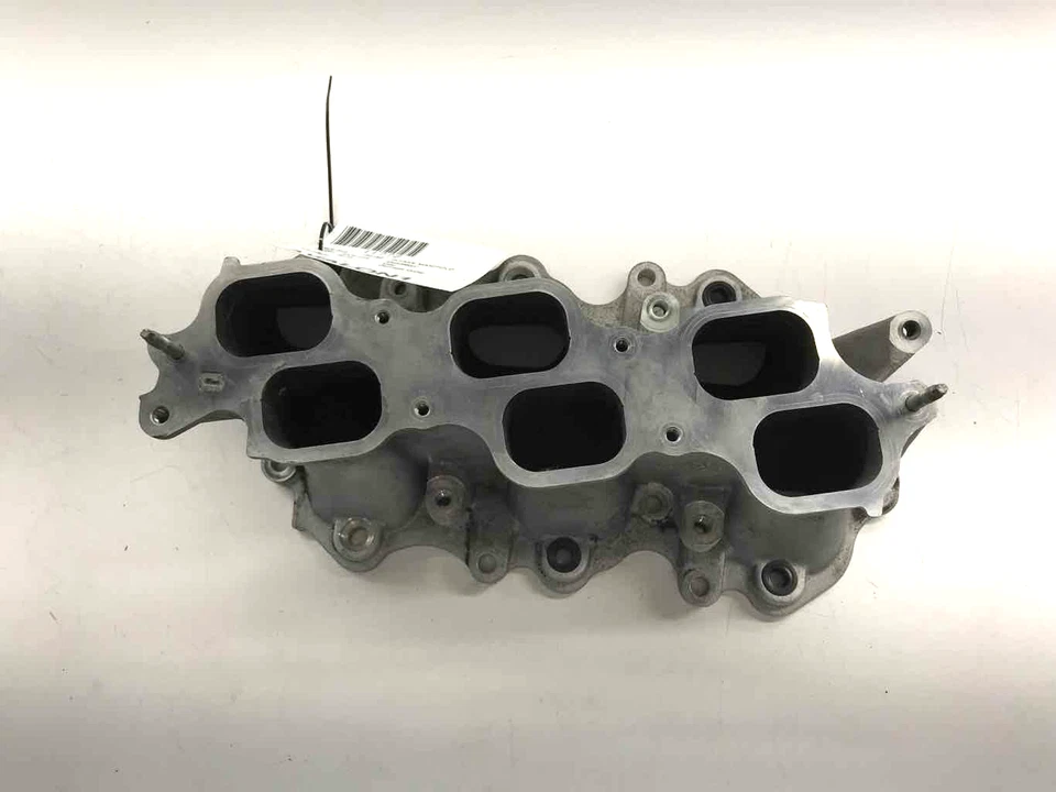 Colector de admisión del motor Toyota Avalon 2006-2018 3,5 L usado Foto 2 de 4