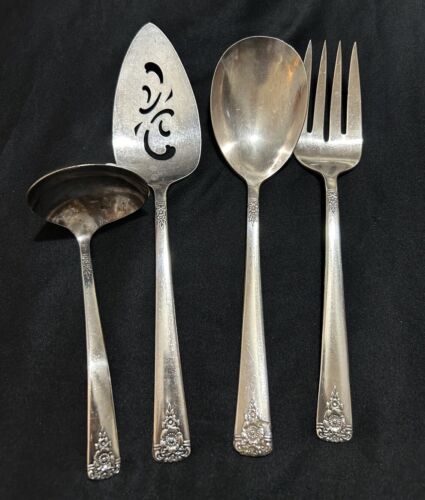 Lot Of 4 Wm Rogers Spring Charm Serving Set Spoon Ladle Fork Pierced Pie Sever