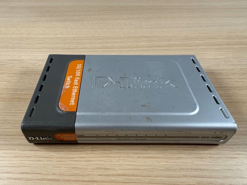 Commutateur Fast Ethernet D-Link DES-1008D 8 ports 10/100