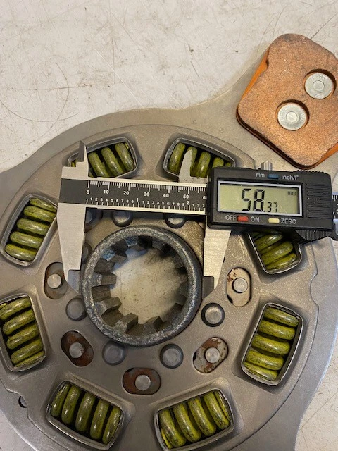 Disco de embreagem Dana Spicer 128579 disco acionado conjunto disco de embreagem furo 44mm - Imagem 3 de 4