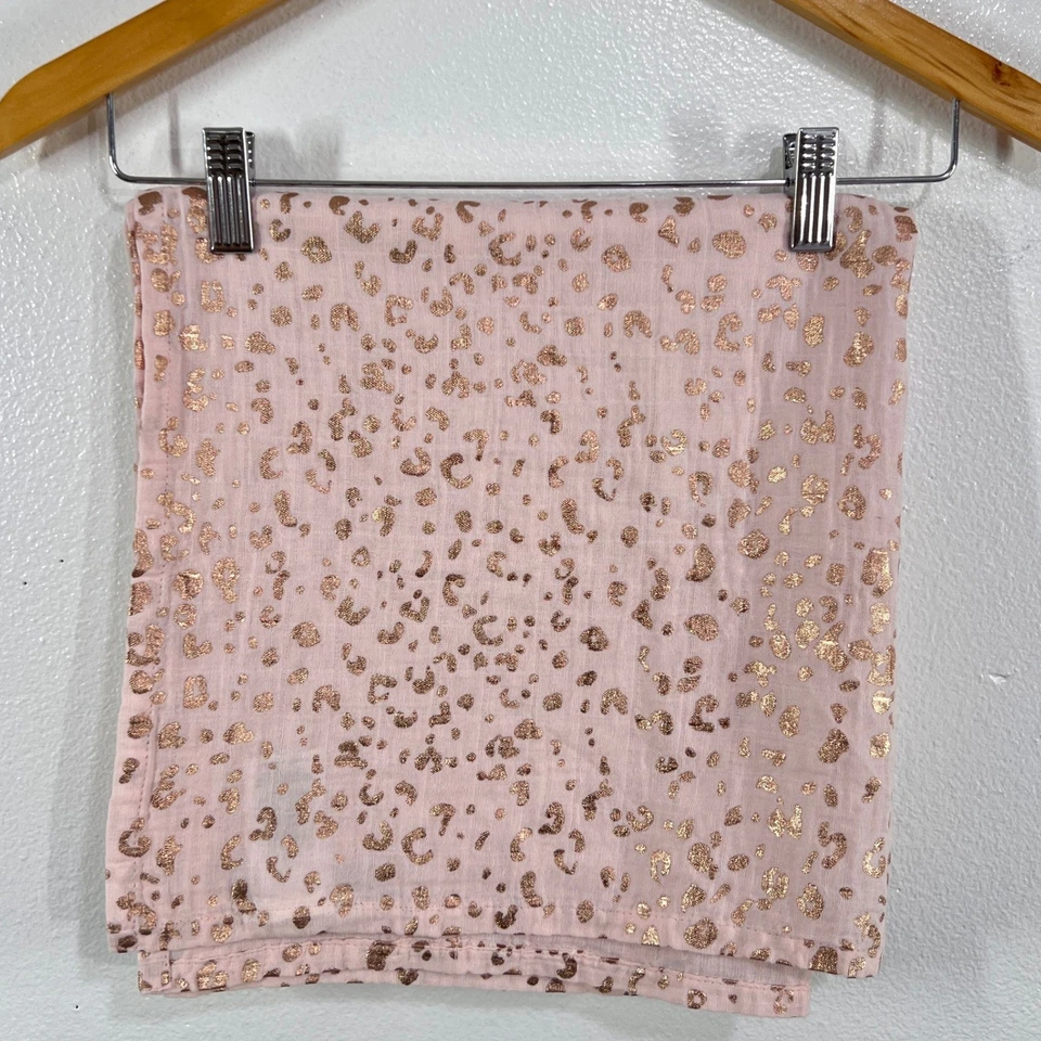 Manta Pottery Barn Kids Algodón Orgánico Muselina 47x47 Oro Rosa Leopardo Foto 2 de 4