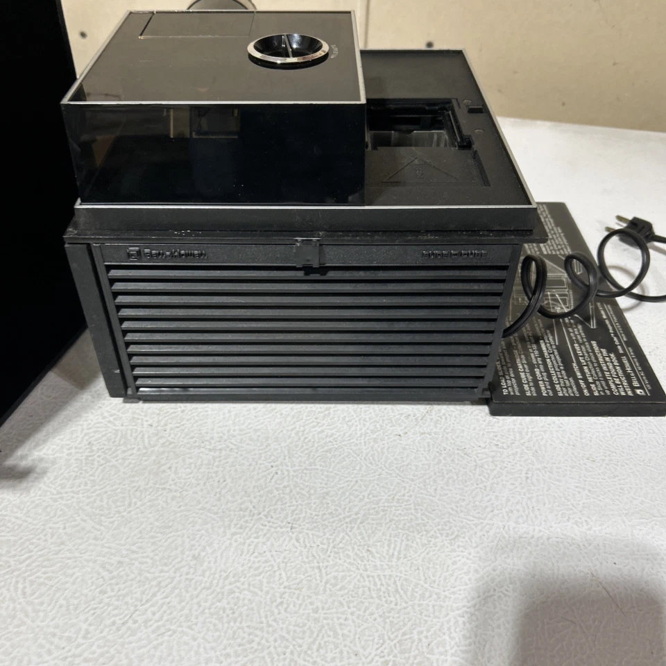 Proyector cubo deslizante Bell And Howell vintage FUNCIONA  Foto 4 de 4