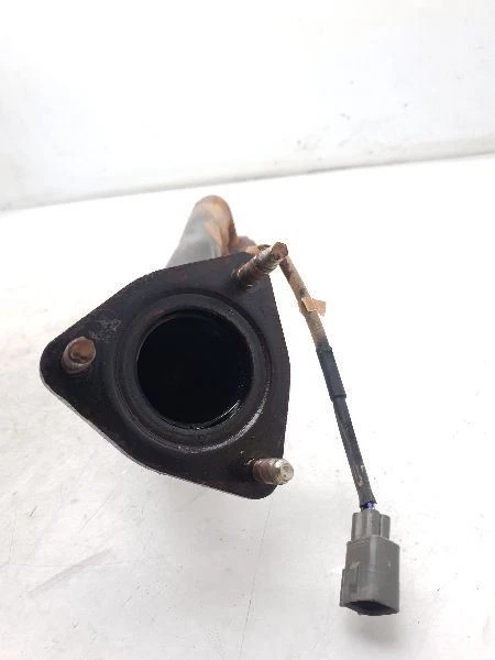 00 01 02 03 COLECTOR ESCAPE DERECHO PASAJERO TOYOTA TUNDRA 4.7L 17104-50151 Foto 4 de 4