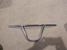 NEW CHROME CW  BMX BICYCLE HANDLEBARS 22.2 CHROME, FREESTYLE BICYCLES ,9" RISE