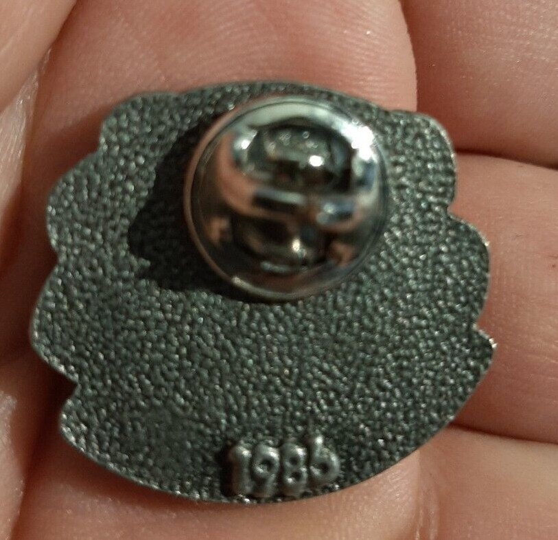 1986 Metal MOTHERS DAY Pinback