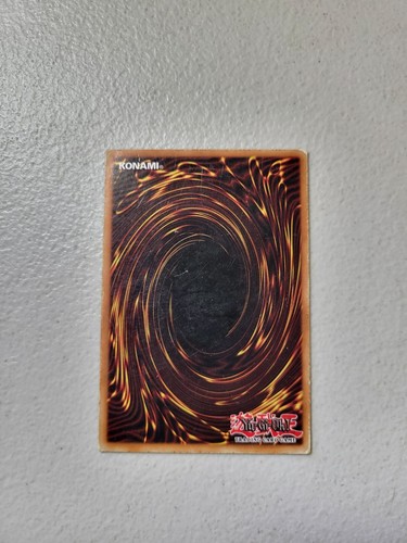 1x Yu-Gi-Oh! Junk Giant PGL2-EN001 1st Edition Gold Secret Rare LP Free Shipping - Picture 2 of 2
