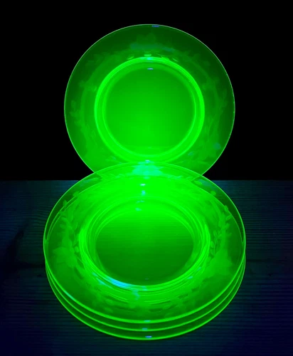 Vintage Set 4 Uranium Glass Saucer Plates 7" Etched Floral UV Glow