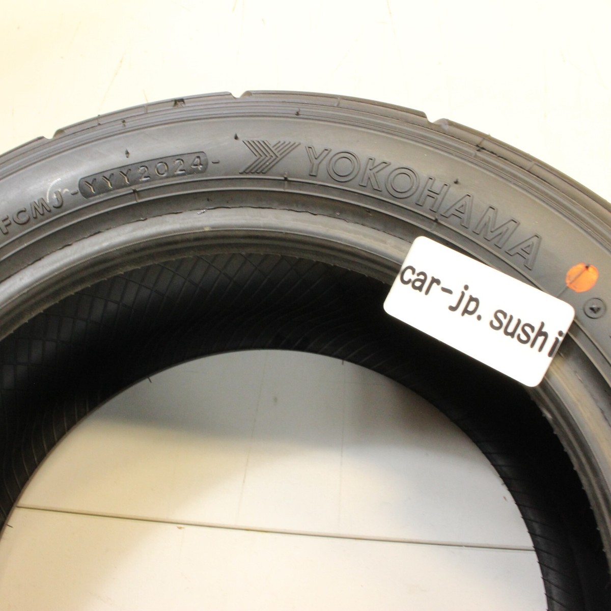ふろりば205／55R16 Amazon.com: Yokohama ADVAN Fleva V701 205/55R16 91W SL