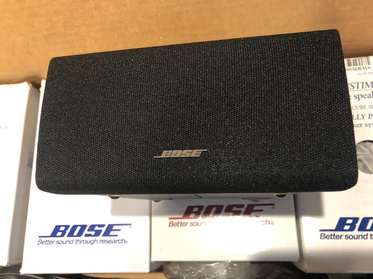 5 Bose Lifestyle Speakers Black Mint Condition With Original