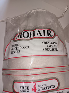 Mohair 85% acrylic 15% mohair 13.5oz 2 skeins white Canada machine wash dry cool