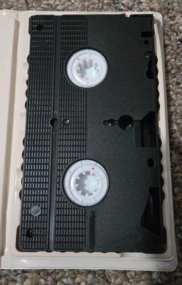 Walt Disney Film classic Son Of Flubber Vhs - Image 4 of 4