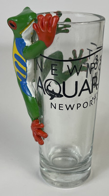 Vintage Newport KY Aquarium 3D Frog Figure Relief 4  Tall Shot Glass Very Rare
