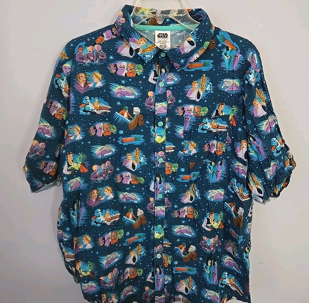 Disney Star Wars Men's Button Up Shirt Size L.