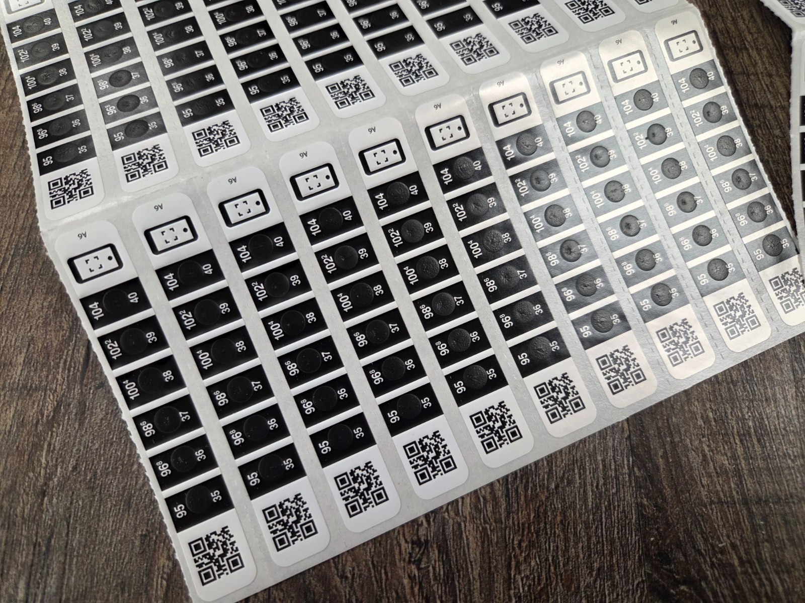 Spotsee Forehead Thermometer Temperature Strip School Nurse Fever 100 Pack