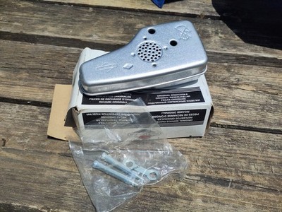 Briggs & Stratton 692038 Muffler with Bolts Genuine OEM NOS New Open Box