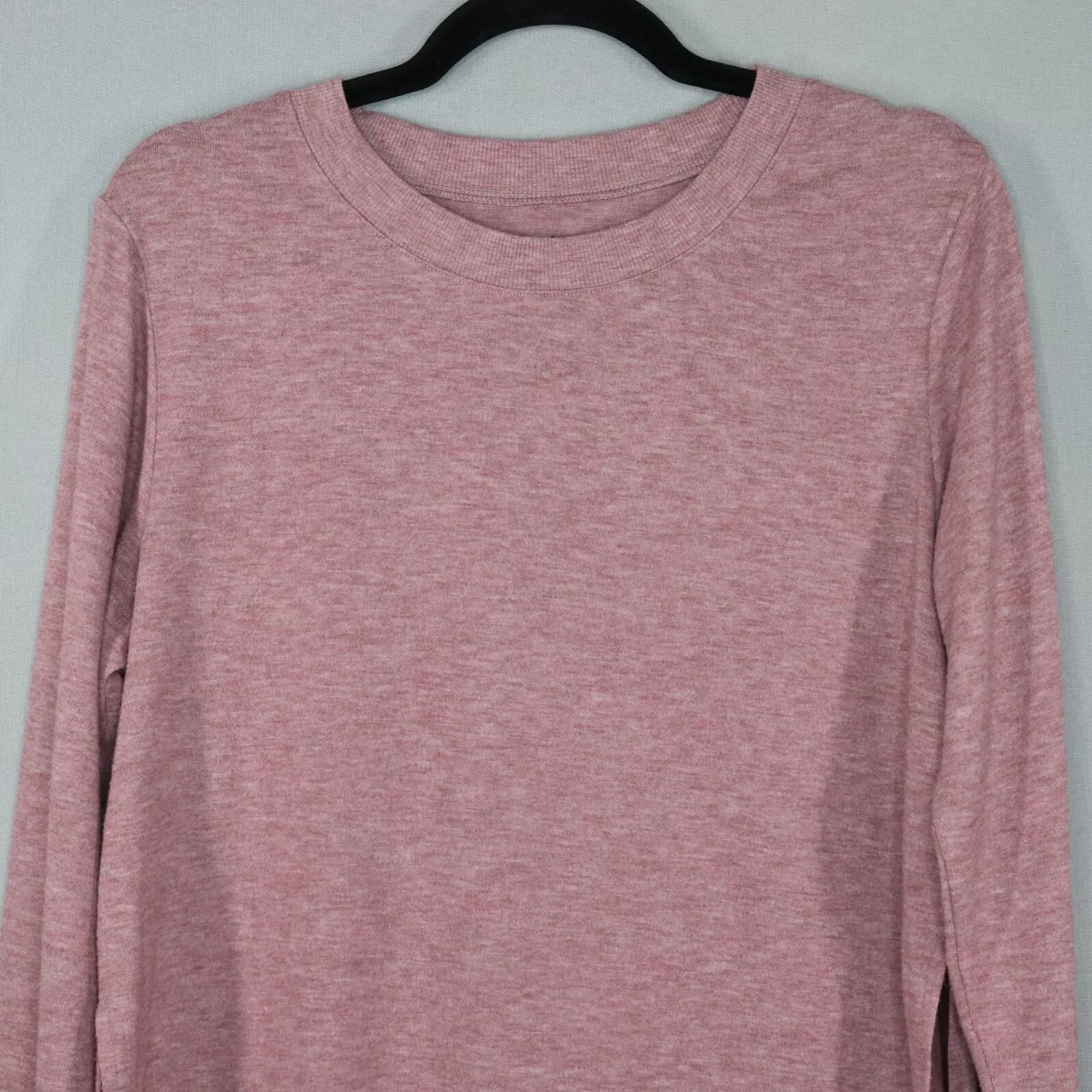 alo-yoga glimpse long sleeve athleisure heathered shirt