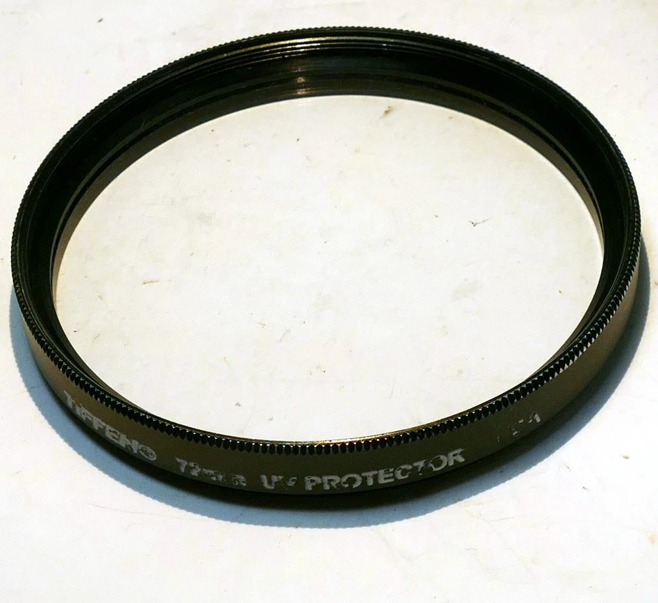 Filtro Protector UV Tiffen 72mm Hecho en USA con Borde Verde Verde Verde Verde Verde Verde Foto 2 de 4