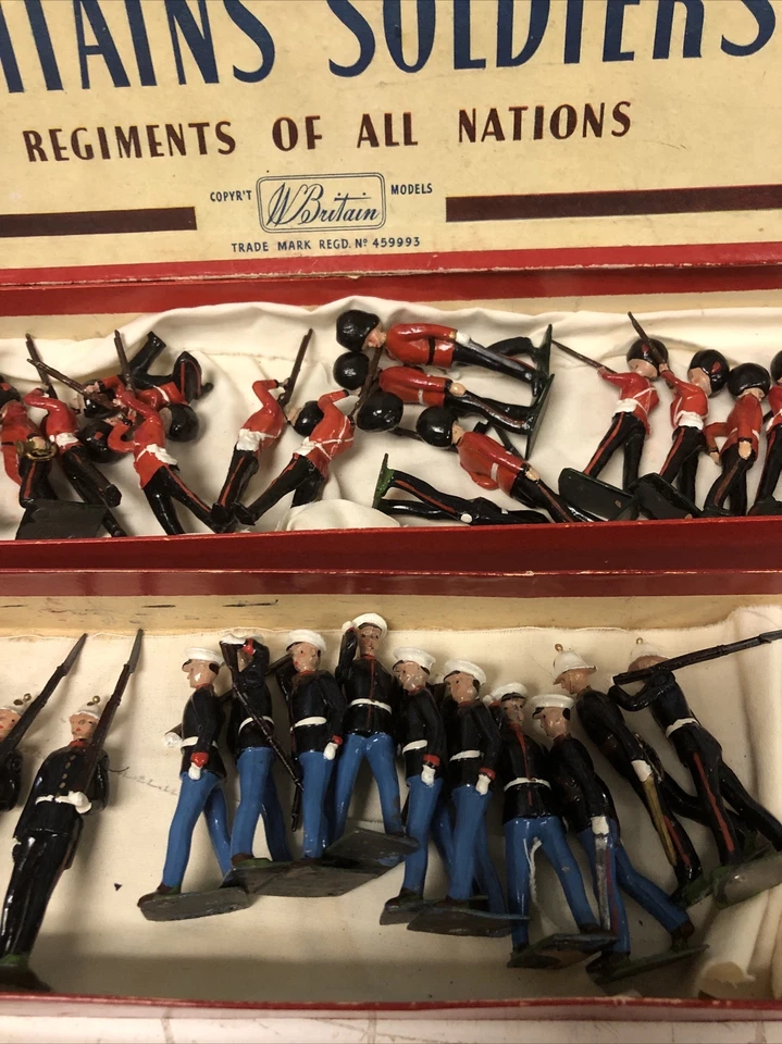 38 Piezas Gran Bretaña: Juego en Caja - Royal Marines. Ametralladoras de posguerra c1960 Foto 4 de 4