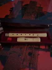Moeck Soprano Recorder With Case / Model 122