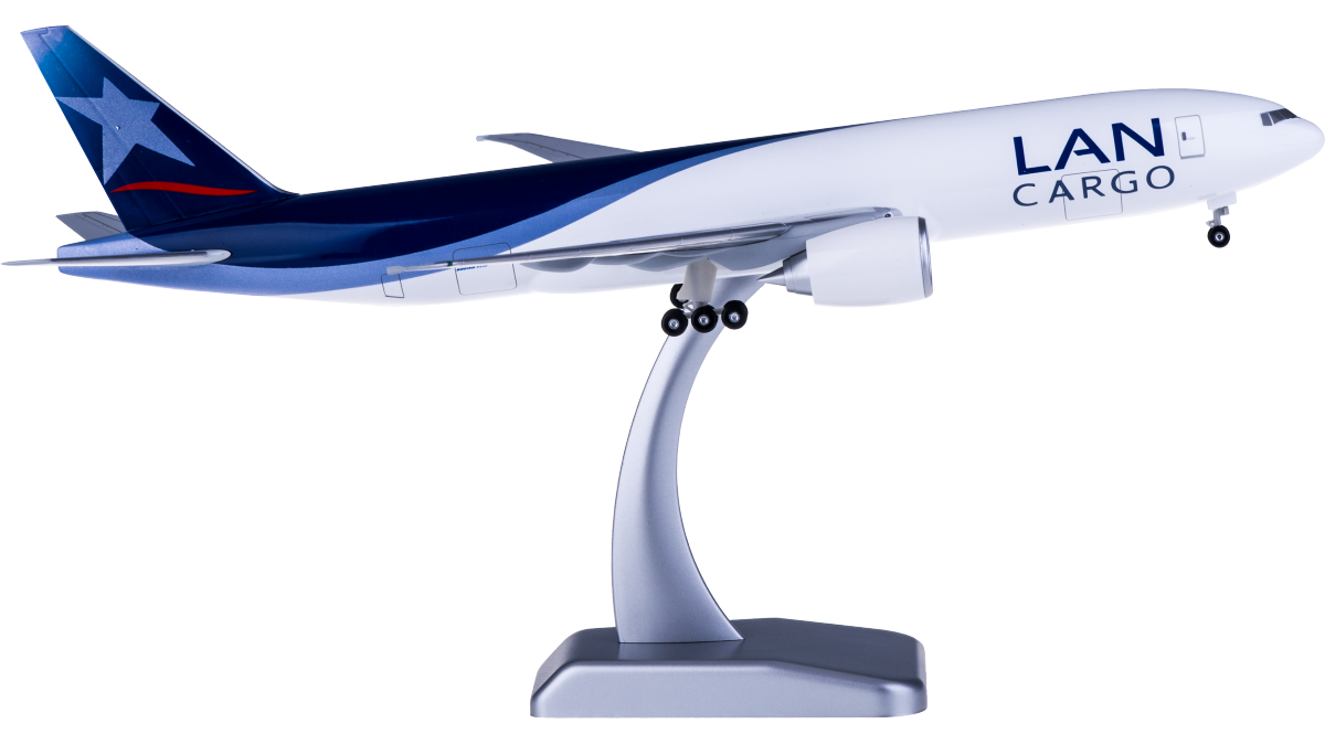 航空機・ヘリコプター hogan wings 1/200 B777-200 LAN CARGO 1:200 32CM Hogan LAN CARGO BOEING 777F Airfreighter ABS Plastic