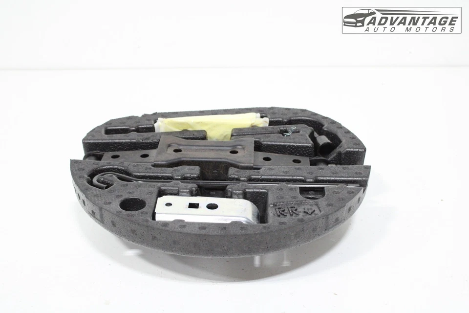 Honda Odyssey 2011-2024 Emergencia Rueda de repuesto Gato Herramientas con soporte Caja Set OEM Foto 2 de 4