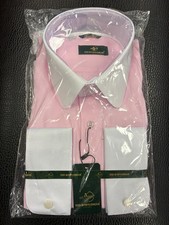 Men dress shirt slim fit Size: L or 41/42