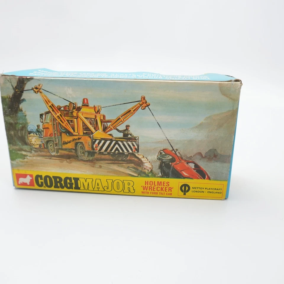 CORGI MAJOR TOYS 1142 FORD TILT CAB HOLMES WRECKER RECOVERY VEHICLE / TOW TRUCk - Image 4 of 4