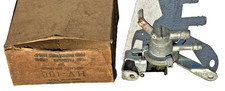 Nos-r 1952 53 54 55 56 Ford Temp Regulator Valve B5a-18502-b 1955 56 57 T-bird