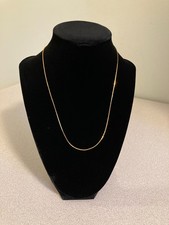 Collana catena lunga 17" tono oro, non marcata