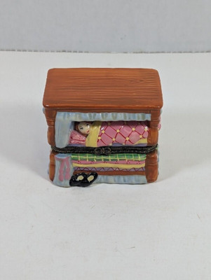 Vintage Porcelain Trinket Jewelry Box Direct Connection Co (GOOD CONDITION)