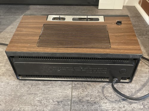 Vintage General Electric AM/FM Flip-Clock Radio Model 7-4310F - Tested, READ - Picture 3 of 4