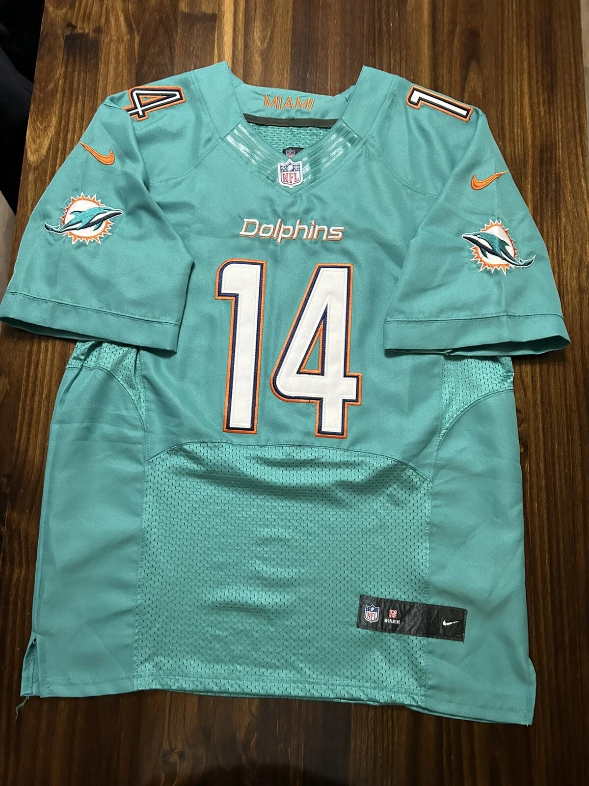 Picture 1 of 10