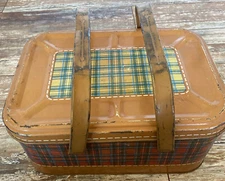 vintage metal picnic baket brown and plaid lithograph 14” wide 7” tall W/lid