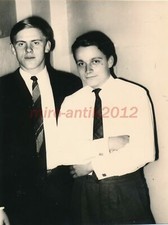 Foto, NVA,Grenztr. in Weferlingen, n. Ausgang feiern a. Stube 1969, 14, 5026-709