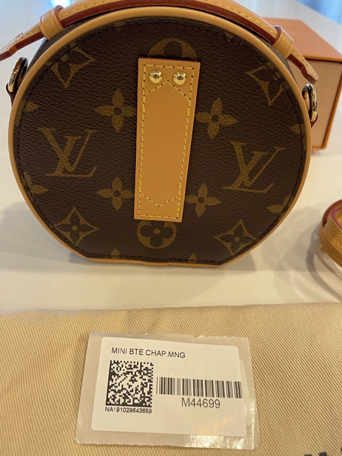 Louis Vuitton Petite Boite Chapeau: The Hatbox Bag Revival – LuxUness