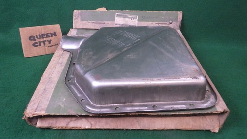 NOS GM/Delco transmission pan 1378881 1964-1968 Buick Super Turbine 300 ST-300