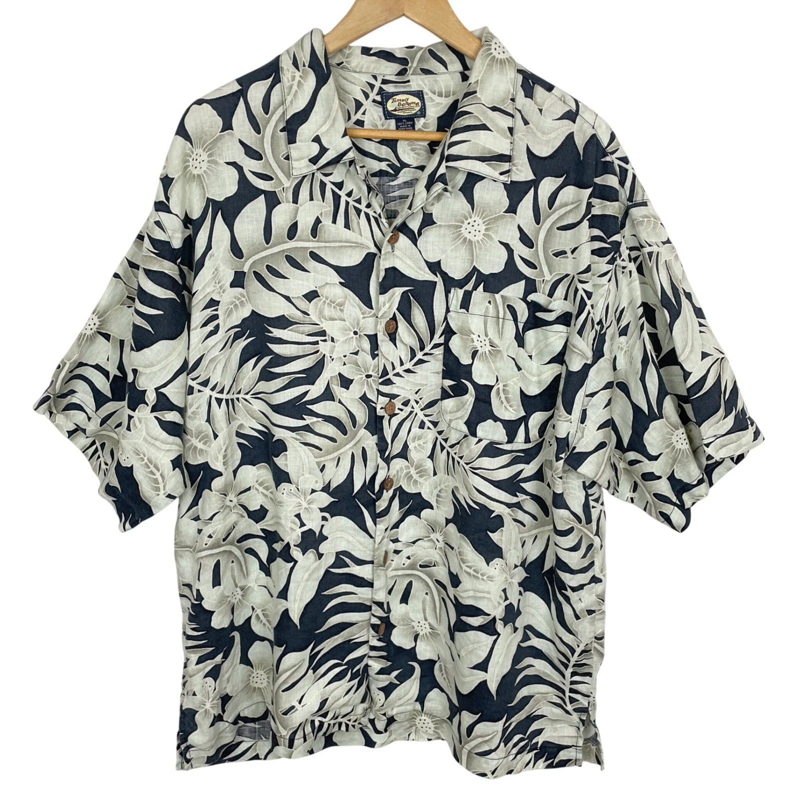 Vintage Tommy Bahama Tropical Linen Camp Shirt Mens XL Short Sleeve Hawaiian
Opens in a new window o