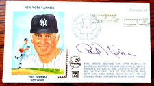 Phil Niekro Autograph and Baseball Cards  Hall of Famer